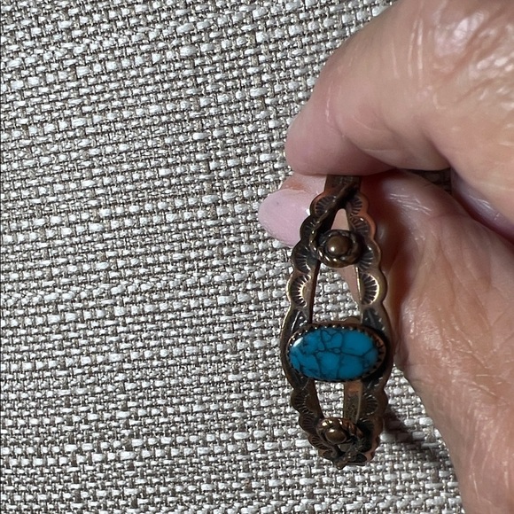 Navajo Turquoise and Copper Vintage Baby Child’s Bracelet. WA496 - Picture 4 of 8